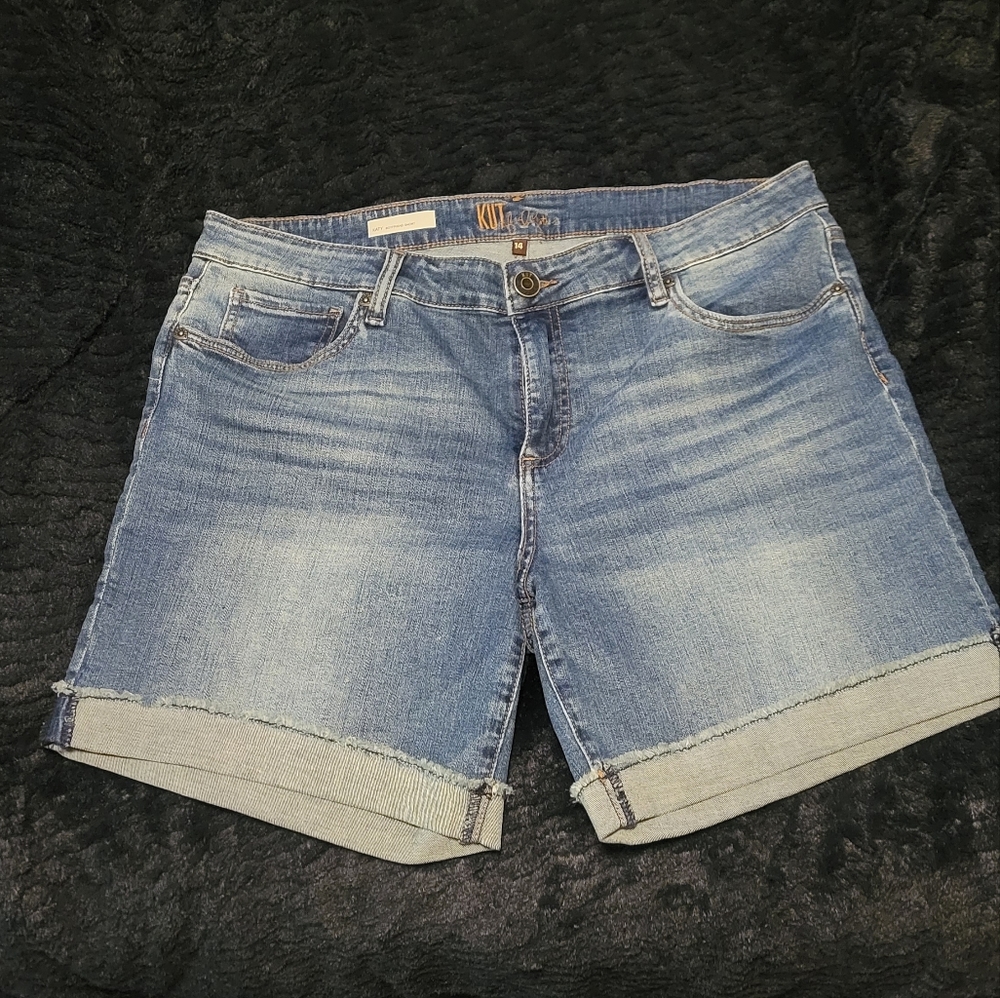 Kut from the Kloth Katy Boyfriend short